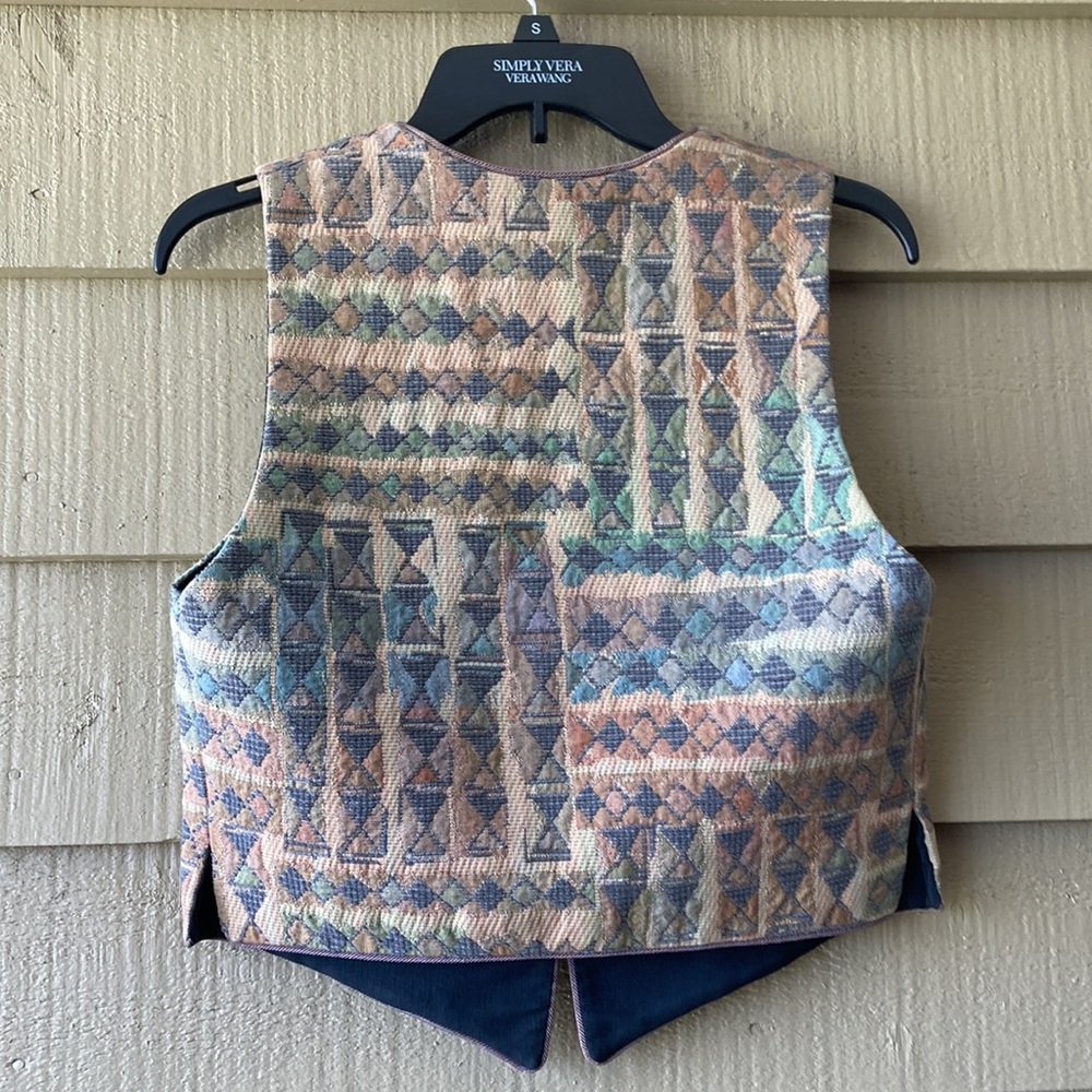 L. O’Neill Design Quilted-look Vest - Picture 4 of 9